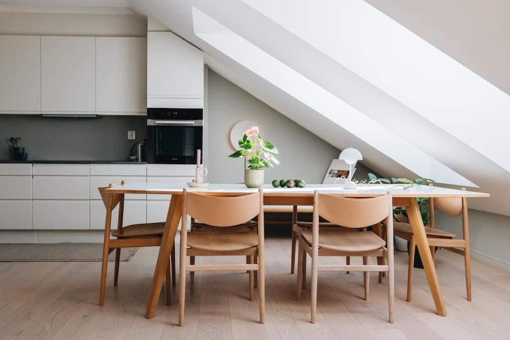 Ferienwohnung Beautiful Penthouse With An Ocean View In Bergen Exterior foto